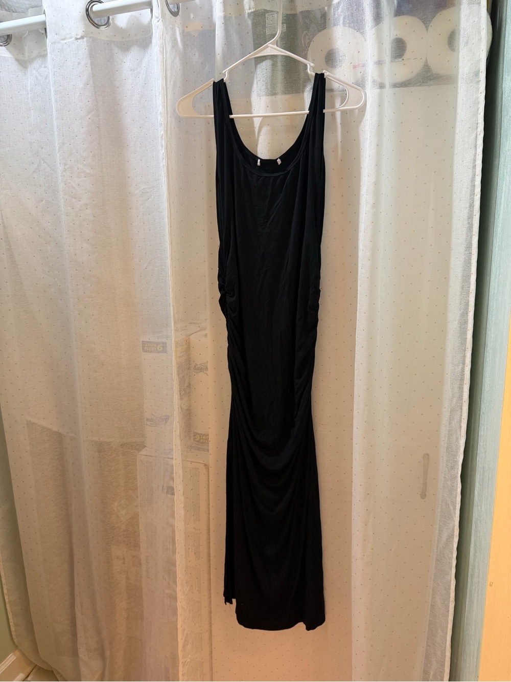Black Sleeveless Maternity Maxi Dress
